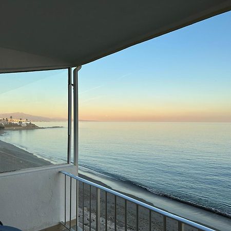 Beachfront, Top Floor Corner 2-Bed, Estepona Paseo Apartment Ngoại thất bức ảnh