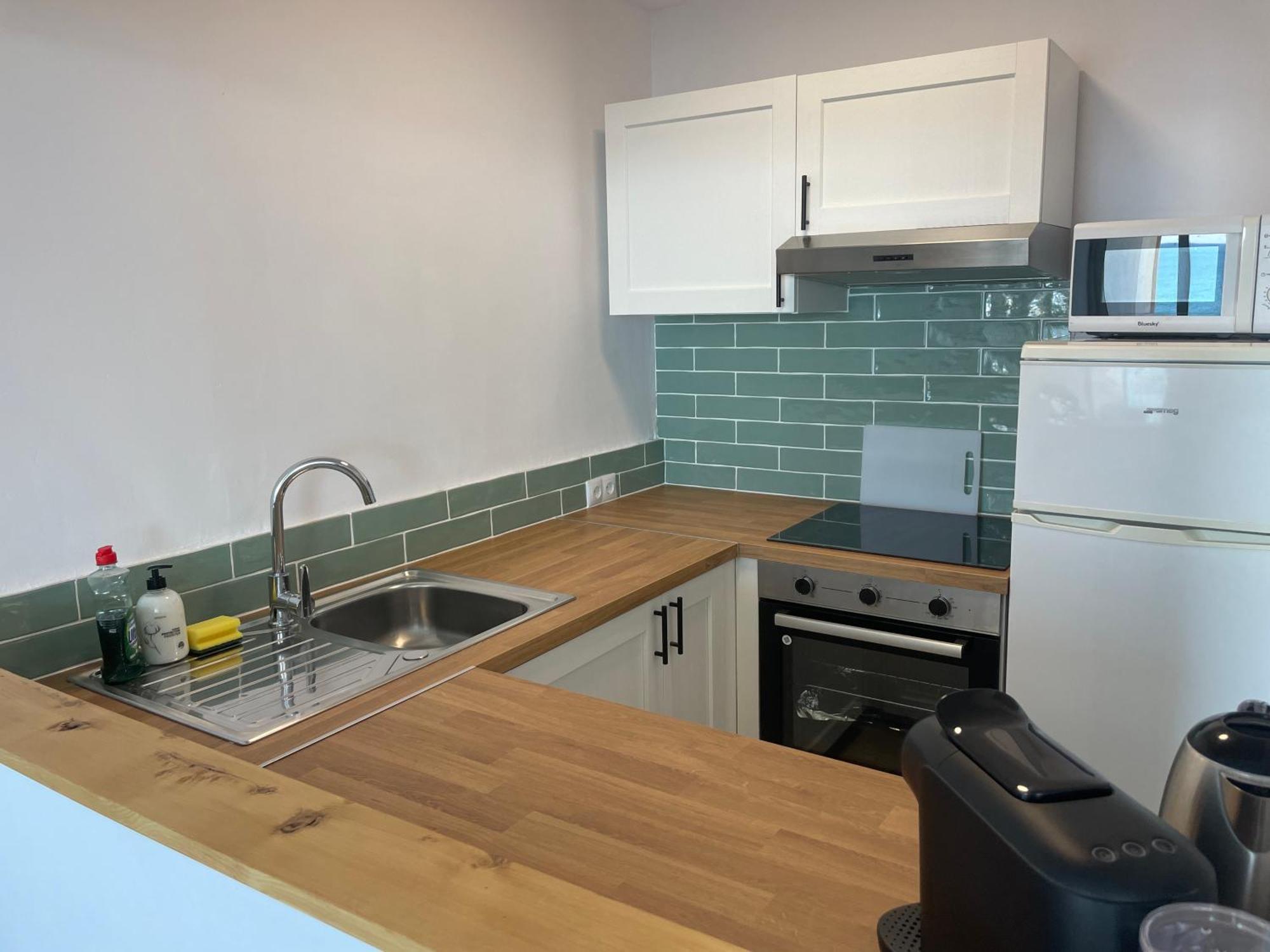 Beachfront, Top Floor Corner 2-Bed, Estepona Paseo Apartment Ngoại thất bức ảnh